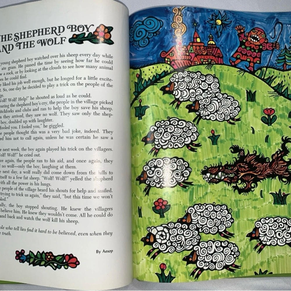 Childcraft Volume 2 VTG Stories Fables Book How and Why Library Adventures 70’s